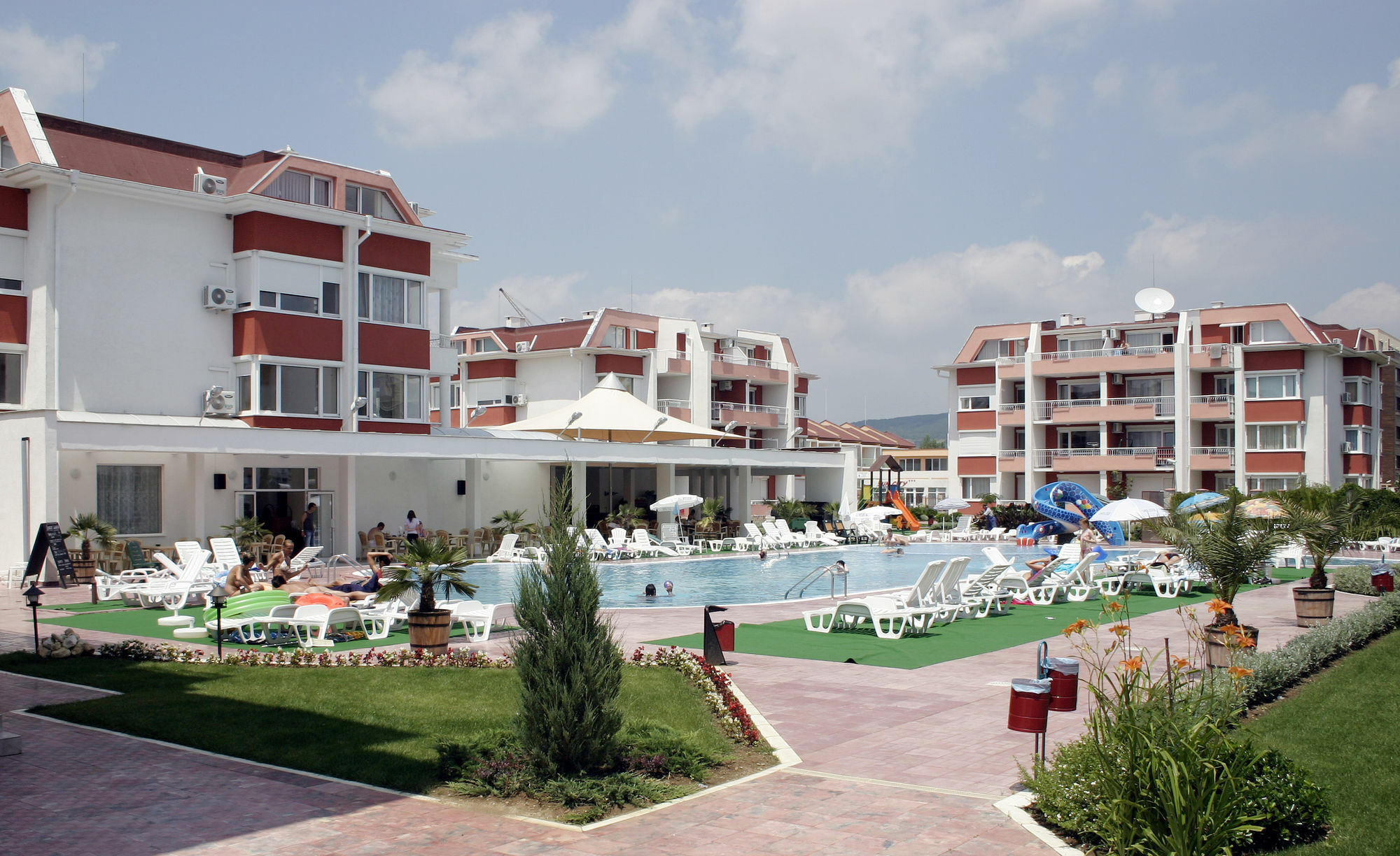 Sunny Fort Apartments Солнечный берег Экстерьер фото