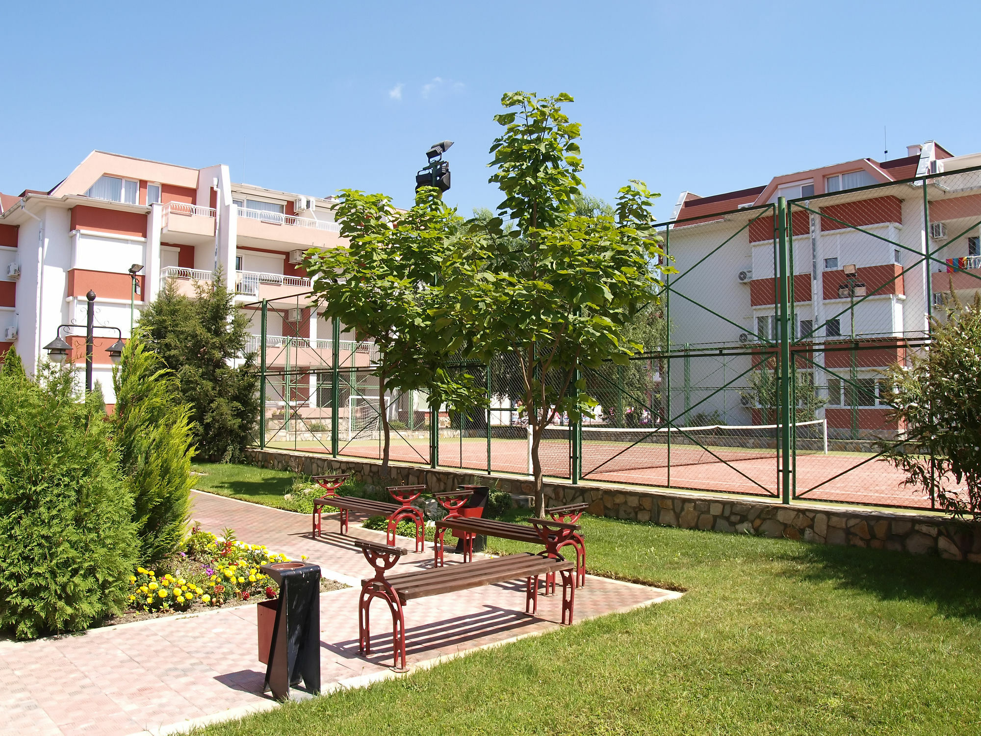 Sunny Fort Apartments Солнечный берег Экстерьер фото